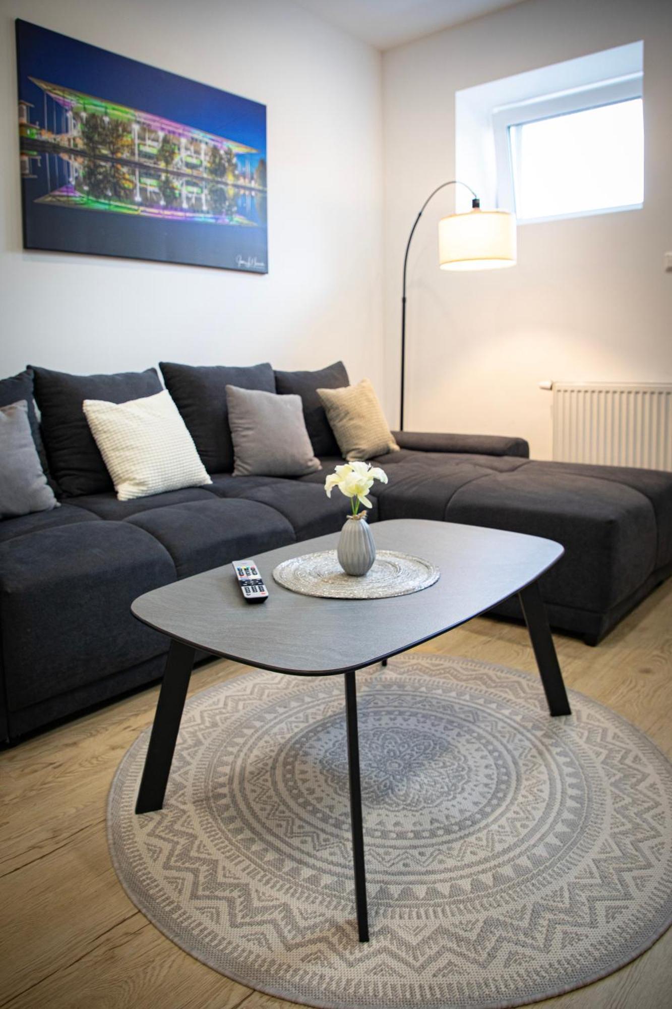 Hannibal - Design Orchidee 5, Vw Naehe, Parkplatz, Kueche, Highspeed-wlan, Fitness, Solarium Apartment *