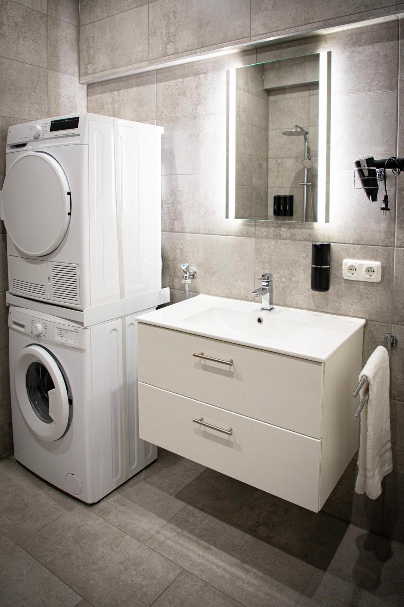 Hannibal - Design Orchidee 5, Vw Naehe, Parkplatz, Kueche, Highspeed-wlan, Fitness, Solarium Wolfsburg