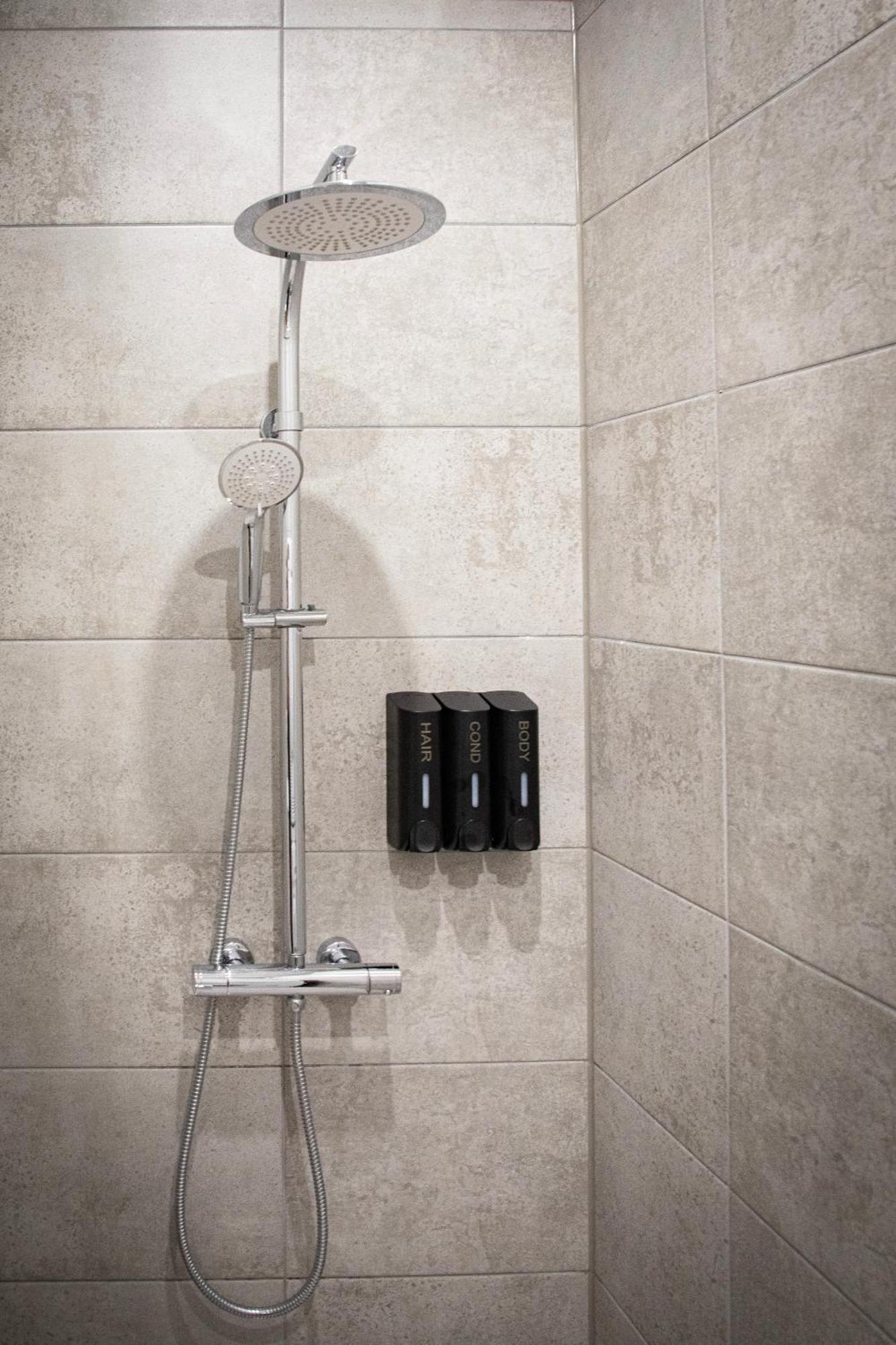 Hannibal - Design Orchidee 5, Vw Naehe, Parkplatz, Kueche, Highspeed-wlan, Fitness, Solarium Apartment *